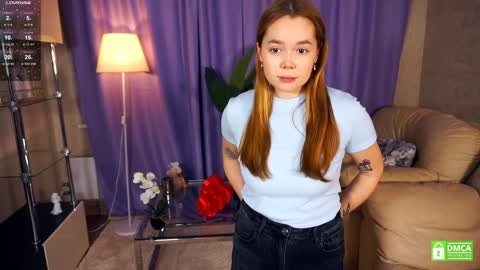 Lana  1800 - 0330 UTC   Mia 0700- 1630 UTC online show from December 24, 7:49 am