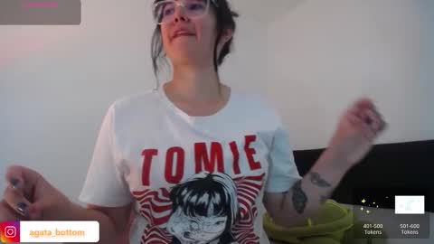 Agata online show from October 6, 9:45 pm