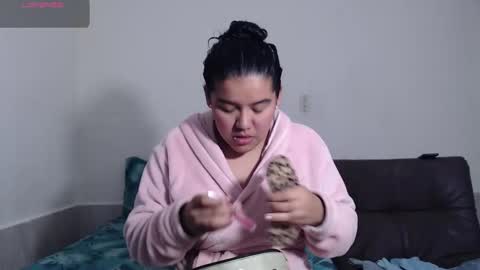 Agatha online show from January 6, 2:48 am