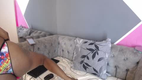 Snapshot of agata_grubisic chatting on April 21, 3:35 am Agata grubisic online show from April 21, 3:35 am