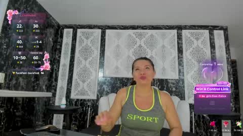Snapshot of agata_jade chatting on May 23, 10:19 am Agata online show from May 23, 10:19 am