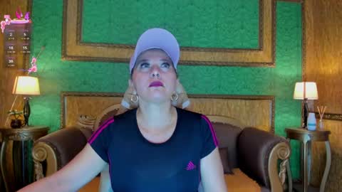 Snapshot of agata_jade chatting on June 24, 11:53 am Agata online show from June 24, 11:53 am