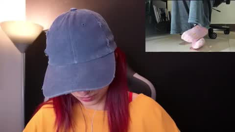 Agata Collinss online show from February 15, 12:40 am