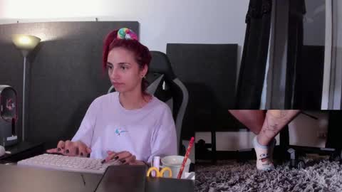 Agata Collinss online show from April 5, 5:48 am