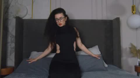 Snapshot of agatamercer chatting on May 28, 5:10 pm Agata online show from May 28, 5:10 pm