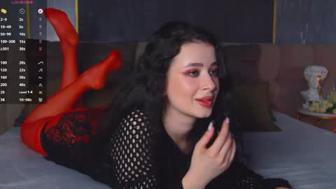 Snapshot of agatamercer chatting on June 6, 4:44 pm Agata online show from June 6, 4:44 pm
