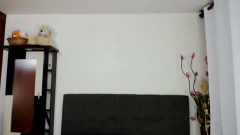 Snapshot of agatasexx chatting on December 19, 6:01 pm johana online show from December 19, 6:01 pm