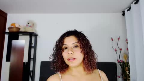 Snapshot of agatasexx chatting on December 20, 1:36 am johana online show from December 20, 1:36 am