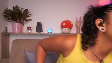 Snapshot of agatha_collinss chatting on June 26, 10:03 pm Val inst agatha clls online show from June 26, 10:03 pm