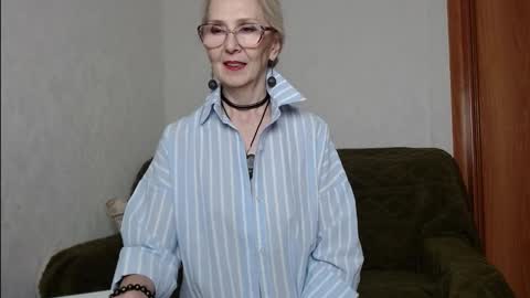 Agatha online show from November 29, 3:26 pm