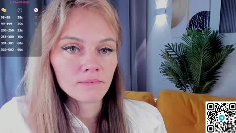 Agatha Rose online show from March 30, 3:40 am