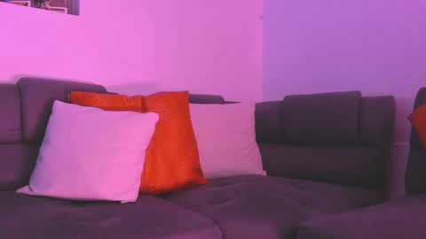 Camila     2 online show from February 9, 1:22 am