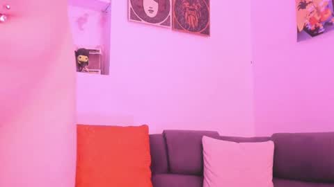 Camila     2 online show from February 16, 1:25 am