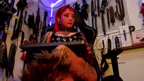 Agatha Fox online show from February 13, 1:19 am