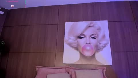    online show from February 17, 11:00 pm