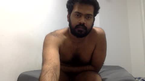 aggaggs online show from February 13, 11:37 pm