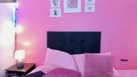 Snapshot of agnes_21 chatting on January 31, 5:10 pm ines online show from January 31, 5:10 pm