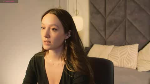 Snapshot of agnes_sky chatting on May 2, 11:10 pm Agnes online show from May 2, 11:10 pm