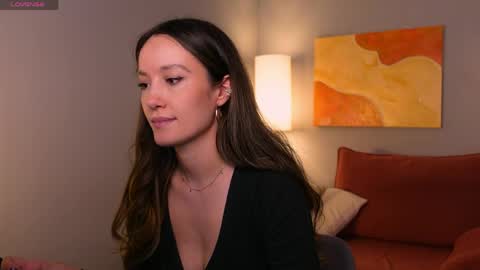 Snapshot of agnes_sky chatting on May 17, 12:52 am Agnes online show from May 17, 12:52 am