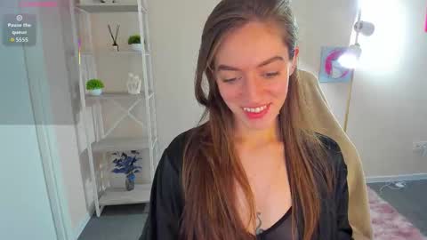 agnes wells online show from September 29, 8:08 am