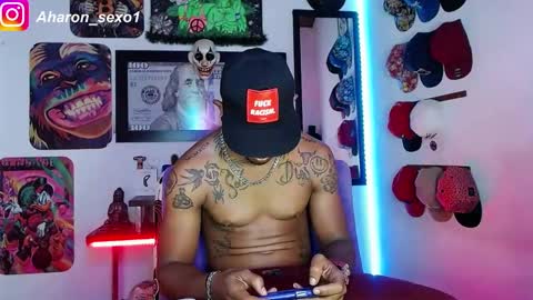 Snapshot of aharon_sexo1 chatting on January 9, 11:34 pm Aharon Zamora online show from January 9, 11:34 pm