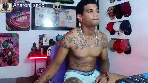 Snapshot of aharon_sexo1 chatting on January 24, 1:35 am Aharon Zamora online show from January 24, 1:35 am