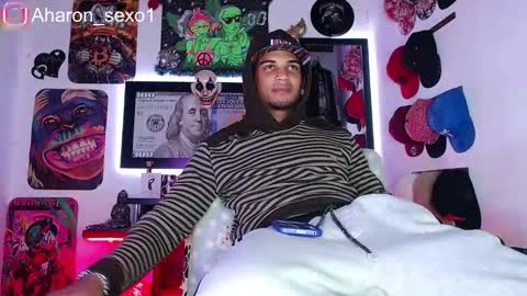 Snapshot of aharon_sexo1 chatting on February 23, 6:39 am Aharon Zamora online show from February 23, 6:39 am