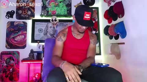 Snapshot of aharon_sexo1 chatting on February 25, 6:42 pm Aharon Zamora online show from February 25, 6:42 pm
