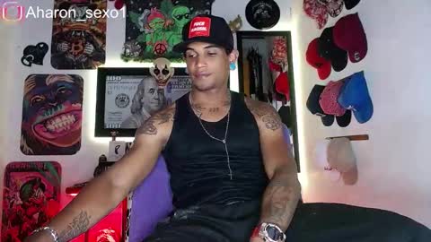 Snapshot of aharon_sexo1 chatting on February 26, 3:53 am Aharon Zamora online show from February 26, 3:53 am