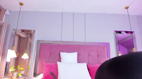 AHINOA online show from February 8, 2:26 am