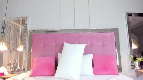 AHINOA online show from October 17, 7:38 pm