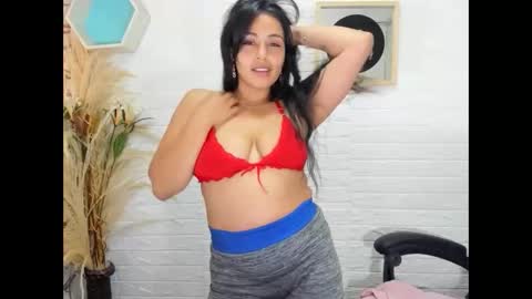 Snapshot of ahisha09 chatting on January 30, 6:21 pm Ahisha online show from January 30, 6:21 pm