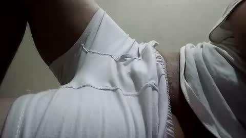 ahmed1235698 online show from November 7, 10:21 pm