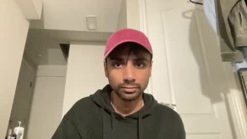 Snapshot of ahmedkhan632131 chatting on May 2, 3:44 am Dylan online show from May 2, 3:44 am