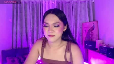 Snapshot of ahmrigrande chatting on February 7, 3:30 pm Ahmri online show from February 7, 3:30 pm