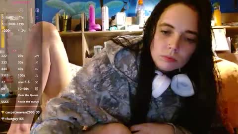 Snapshot of ahungkittykat chatting on May 26, 5:03 am Kat online show from May 26, 5:03 am