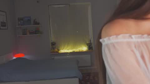 Snapshot of aicharae chatting on July 20, 6:10 pm Vicky online show from July 20, 6:10 pm