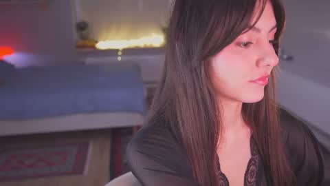 Snapshot of aicharae chatting on July 21, 7:27 pm Vicky online show from July 21, 7:27 pm