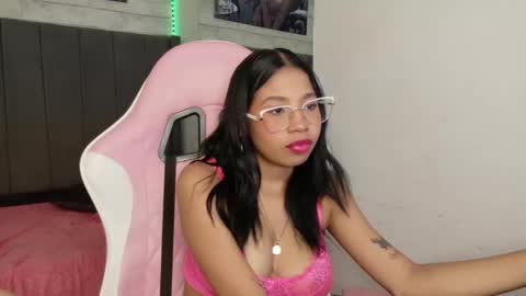 Aida online show from December 4, 11:46 pm