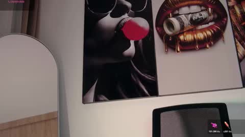 Aida  online show from December 19, 10:44 am