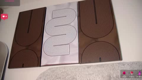 Aida  online show from February 18, 11:17 am