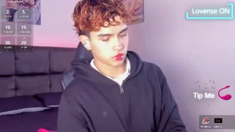 Aiden  online show from September 30, 12:10 pm