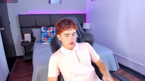 Aiden  online show from December 15, 12:42 pm