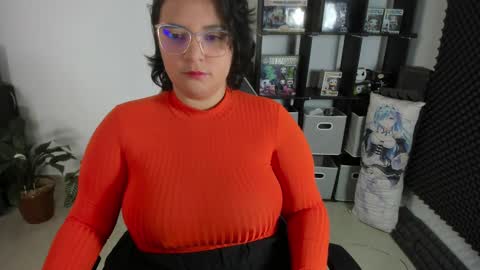 Catalina online show from January 3, 11:57 am