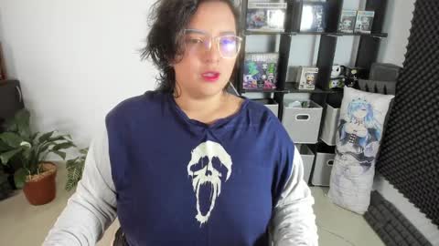 Catalina online show from January 5, 12:42 pm