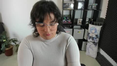 Catalina online show from January 16, 3:24 pm