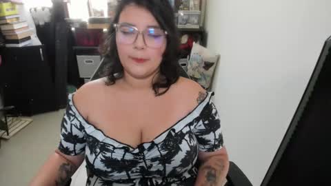 Catalina online show from October 2, 1:07 pm