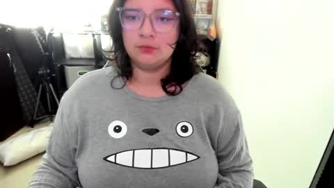 Catalina online show from December 5, 2:36 pm