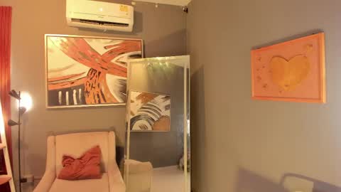 Alisson online show from April 13, 7:52 pm