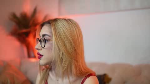  Aileen  online show from February 1, 8:51 pm